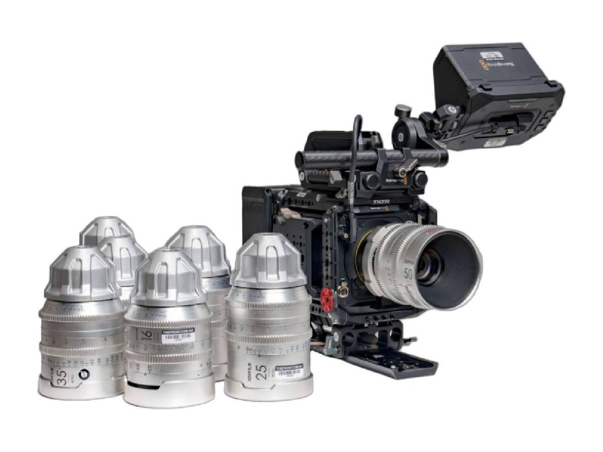 Blackmagic PYXIS 6K & DZO Film Vespid Retro Production Kit product image